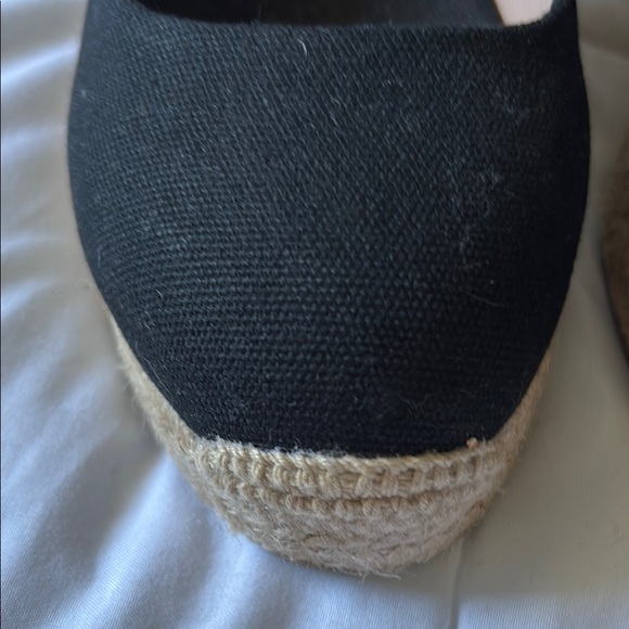 J Crew Women's Black Espadrille Wedge Shoes 7.5 Resortwear Closed Toe Slip On - Picture 7 of 15